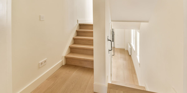 Rehabilitación / Reformas de Casas Les Alqueries · Reformas de Escaleras y Pasillos