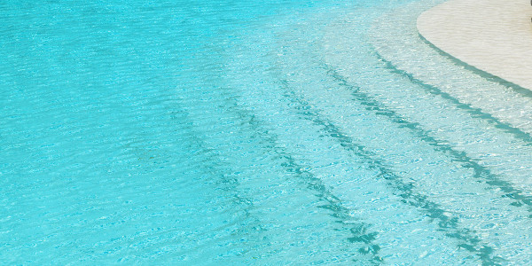 Rehabilitación / Reformas de Casas Les Alqueries · Instalación de Piscinas